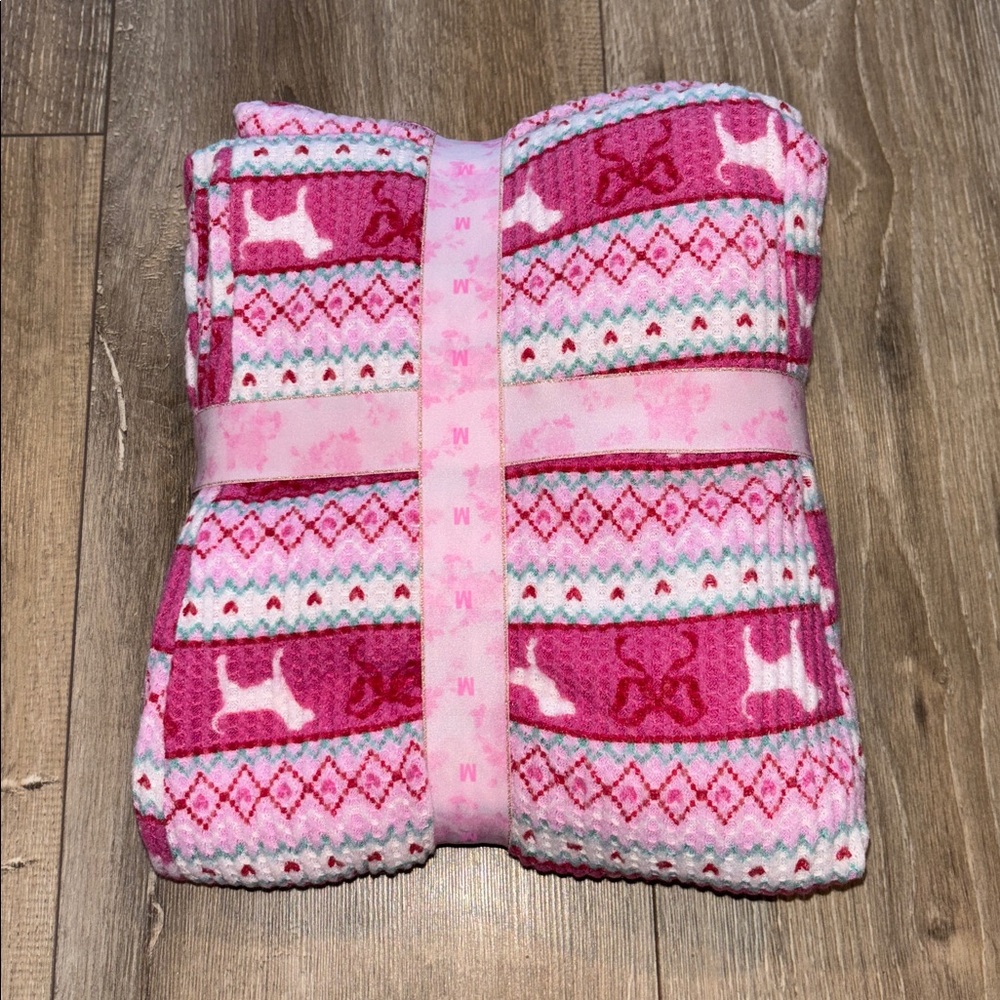 LoveShackFancy X PINK Waffle Knit Pajama Set - Picture 5 of 7